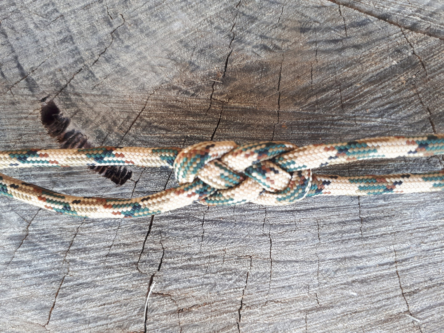 Bit Hobble for Snaffle in Camouflage